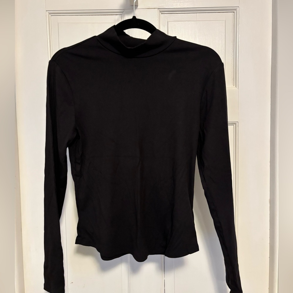 Athleta Classic Black Long Sleeve Mock Turtleneck